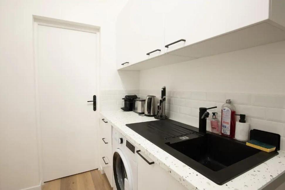 Appartement Renove Proche Du Sacre Coeur 4P Paris Luaran gambar