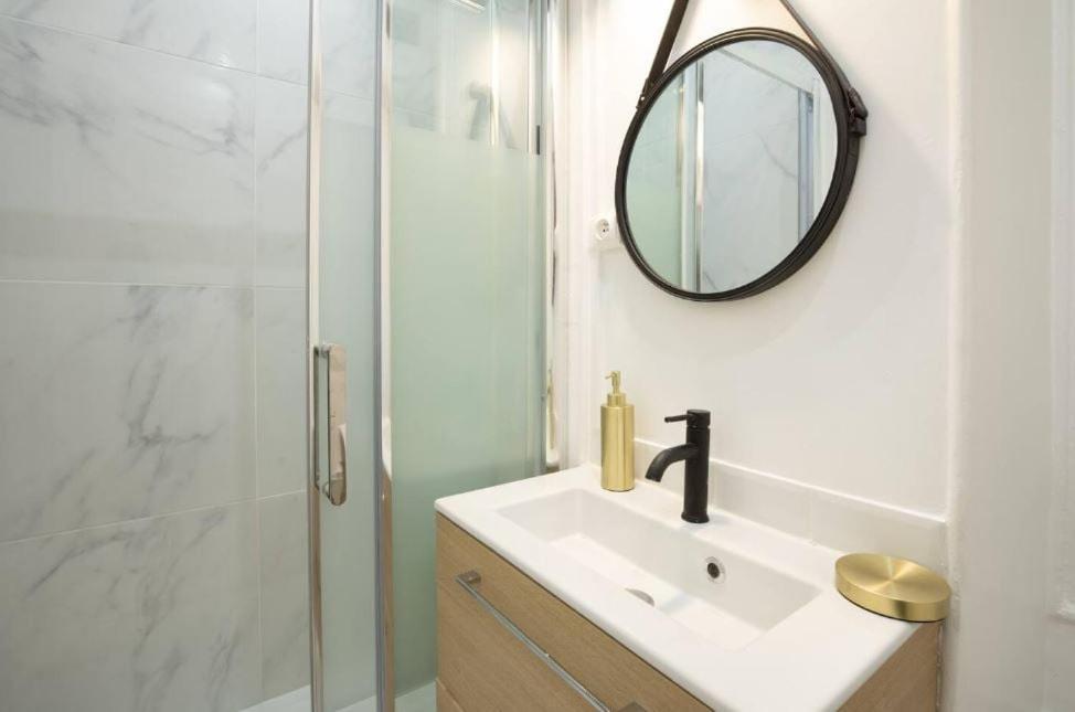 Appartement Renove Proche Du Sacre Coeur 4P Paris Luaran gambar